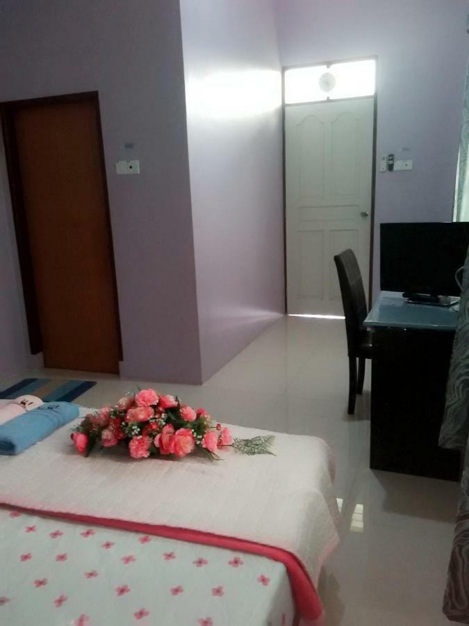 Penginapan Mycj - Roomstay Κουάλα Τερενγκάνου Εξωτερικό φωτογραφία