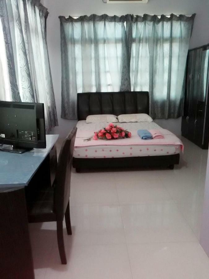 Penginapan Mycj - Roomstay Κουάλα Τερενγκάνου Εξωτερικό φωτογραφία